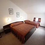 Vicko Hotel Starigrad Paklenica
