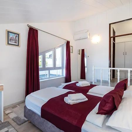 Vicko Hotel Starigrad Paklenica