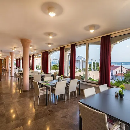 Vicko Hotel
