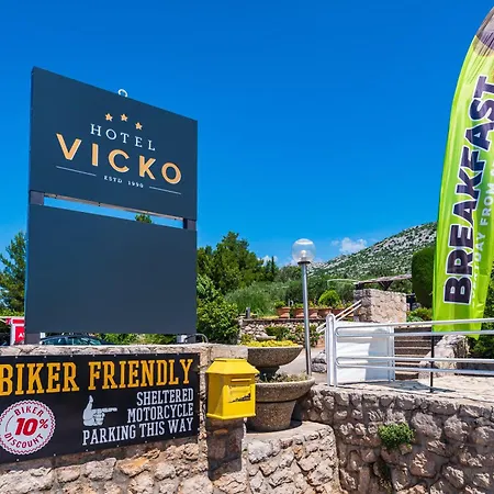 Vicko Hotel 3*