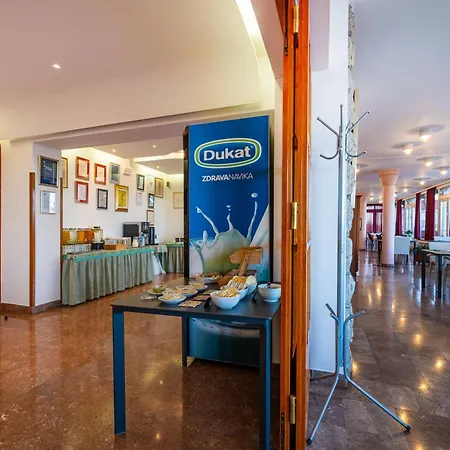 Hotel Vicko Starigrad Paklenica
