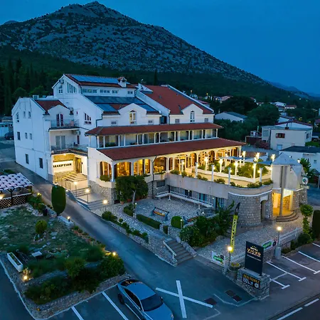 Vicko Hotel Starigrad Paklenica