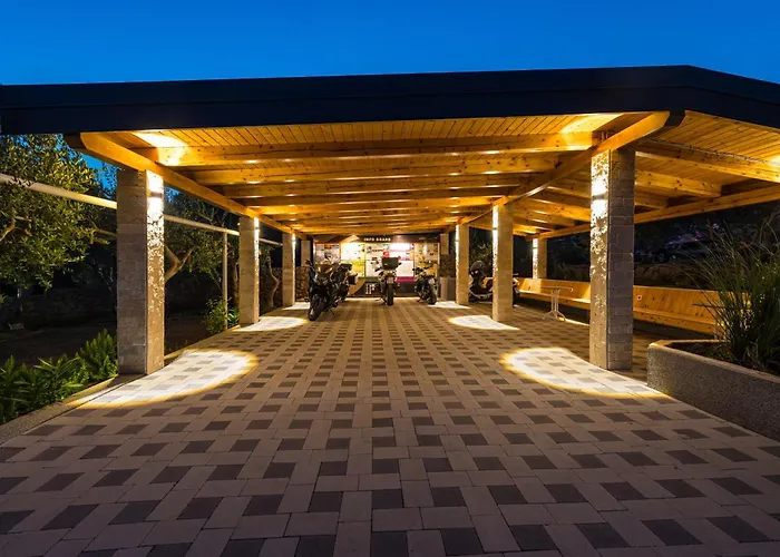 Vicko Hotel Starigrad Paklenica