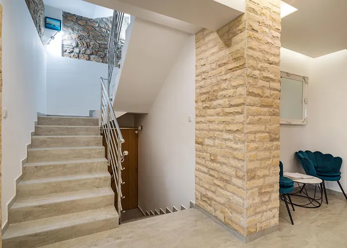 Vicko 3* Starigrad Paklenica