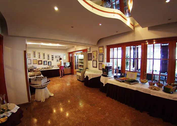 Vicko Hotel Starigrad Paklenica