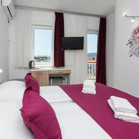 Hotel Vicko Starigrad Paklenica